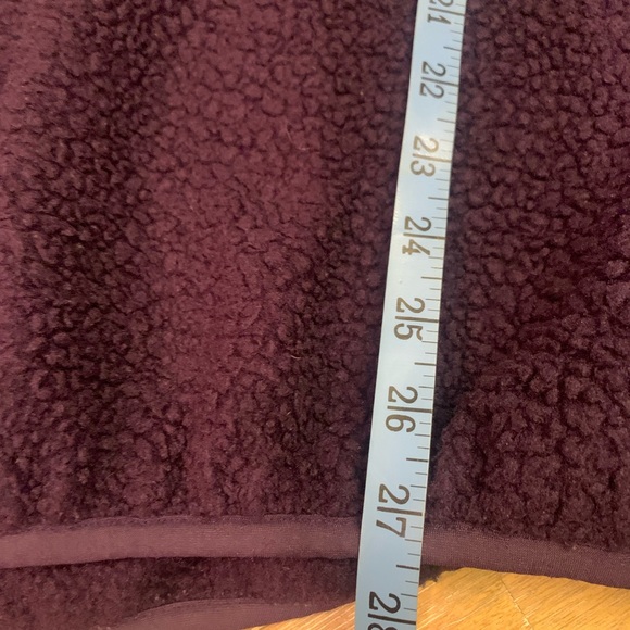 Preloved Patagonia Sweatshirt - Picture 12 of 12